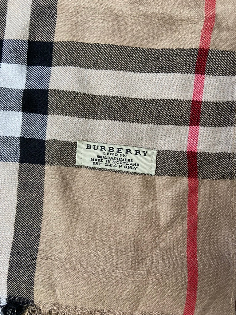 Vampette Slayer Burberry Scarf