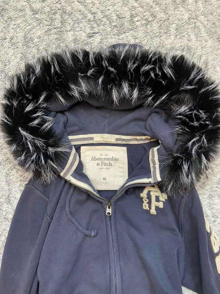 Vampette Abercrombie Fur Hoodie
