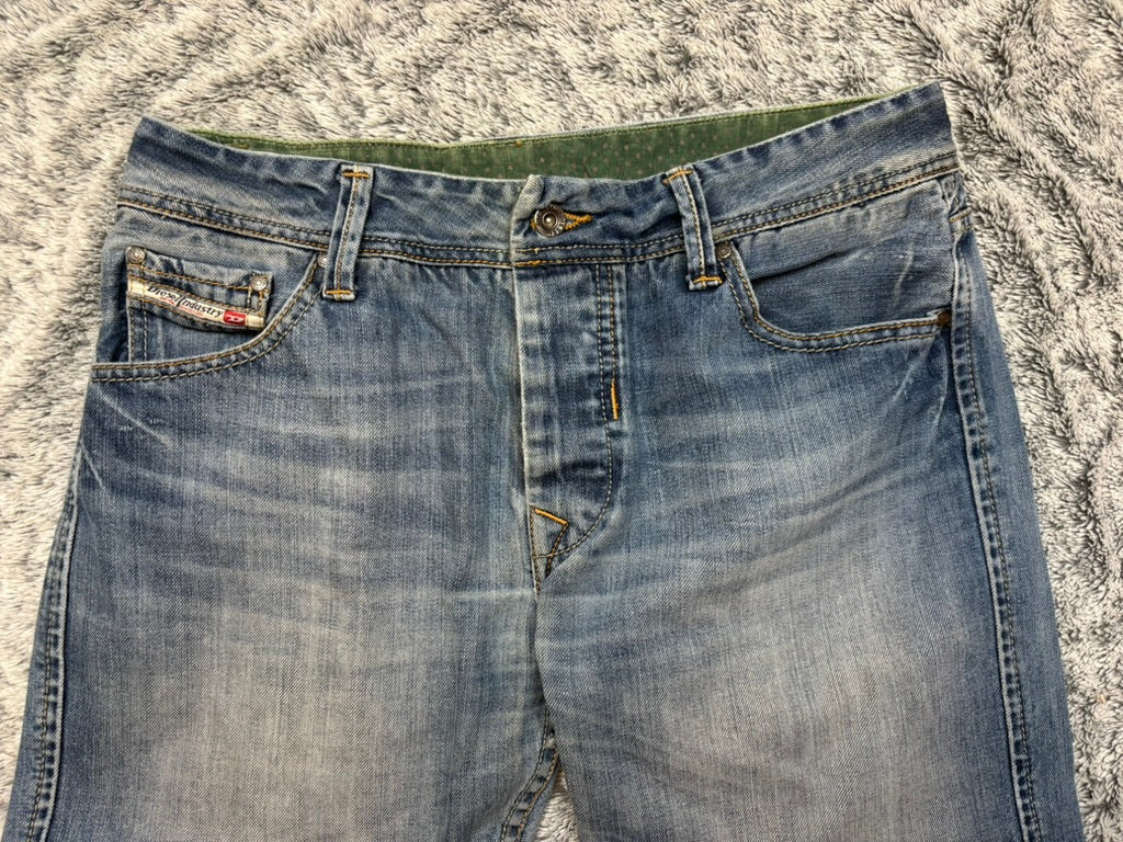 BF. Diesel Jeans