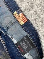 BF. Marshall Jeans